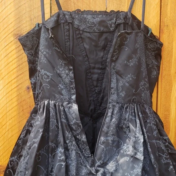 Gunne Sax Black Brocade Lace Detail Formal Dress 5 - Picture 6 of 7